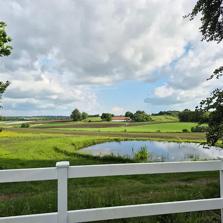 住宿加早餐酒店 Tranum 3*
